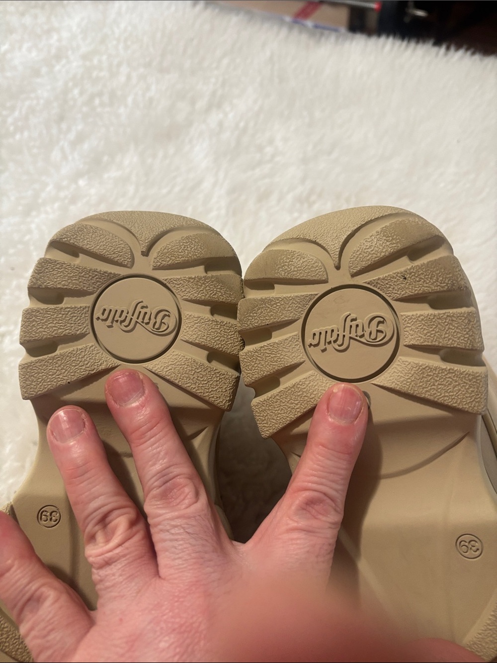 Buffalo David Bitton Women's Tan Platform Sneakers - Picture 12 of 12